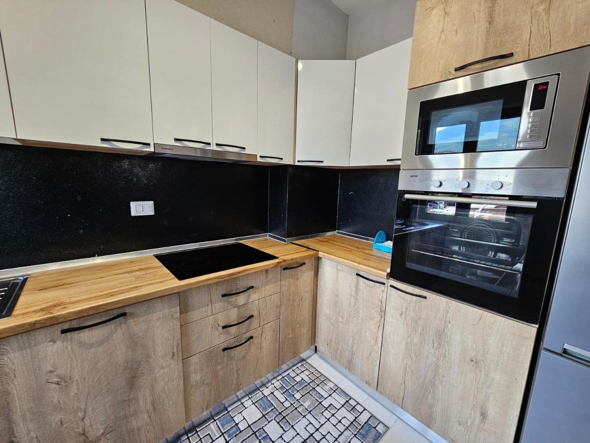 Tower Bridge Apartment Тирана Экстерьер фото